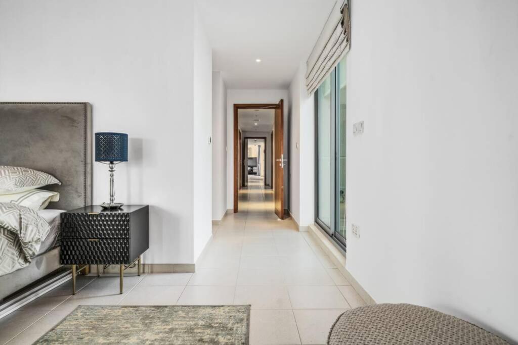 Spectacular Burj & Fountain View - Luxurious 3 Bedrooms & Maids Room - The Residences Дубай Екстер'єр фото